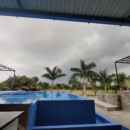Hotel Silent Daman Exterior foto